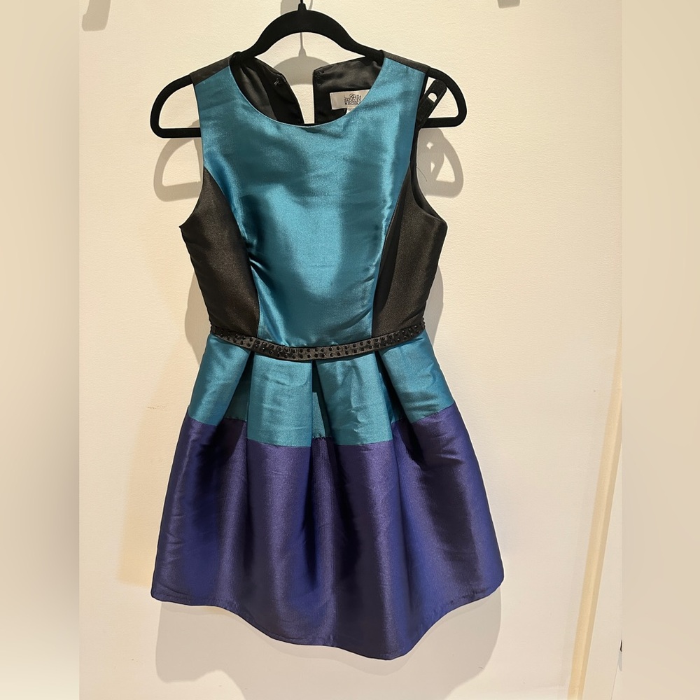 Badgley Mischka - colorblock cocktail dress, size 2